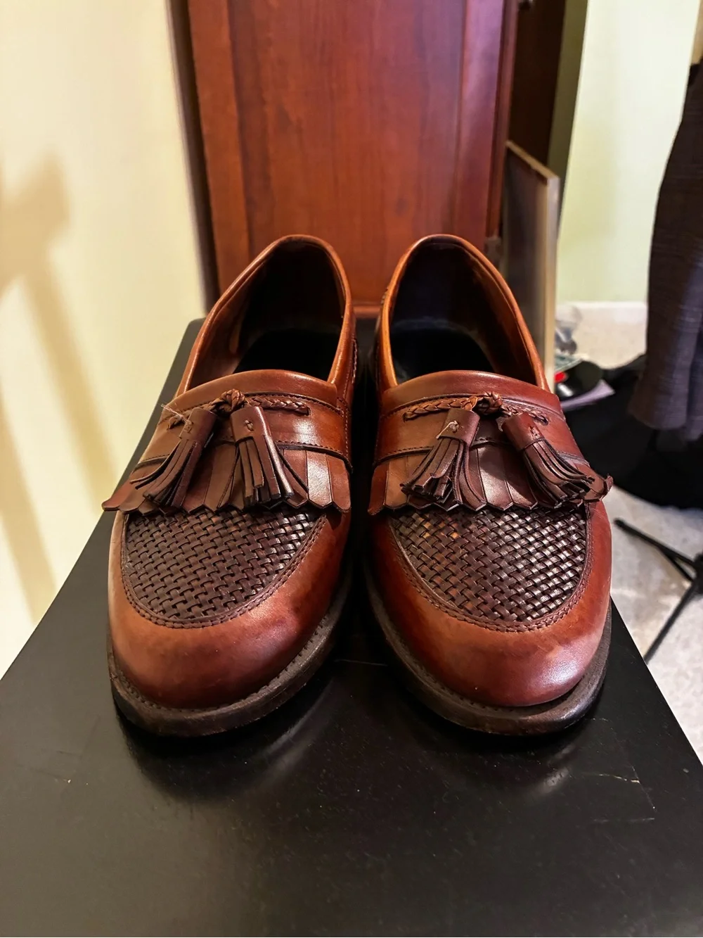 Vintage Men's Allen Edmonds Brown Leather Tassel Loafers